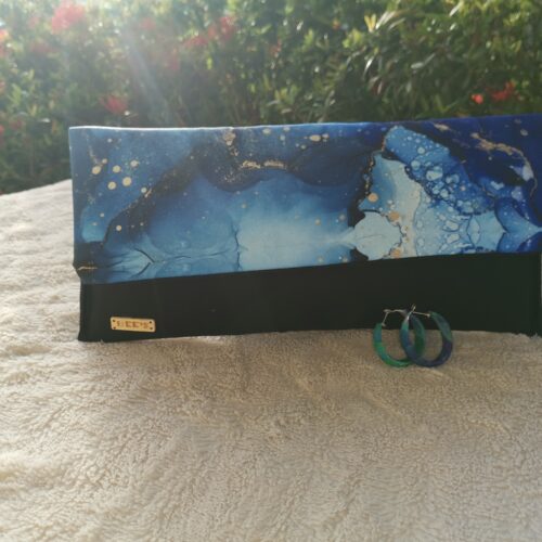 clutch bag with matching earring