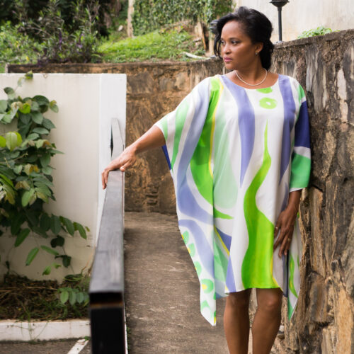 Having dinner with family, going to the beach or anything in-between, our knee length silk kaftan is your go-to choice. Show off your kind of beautiful in this chic and flattering style.